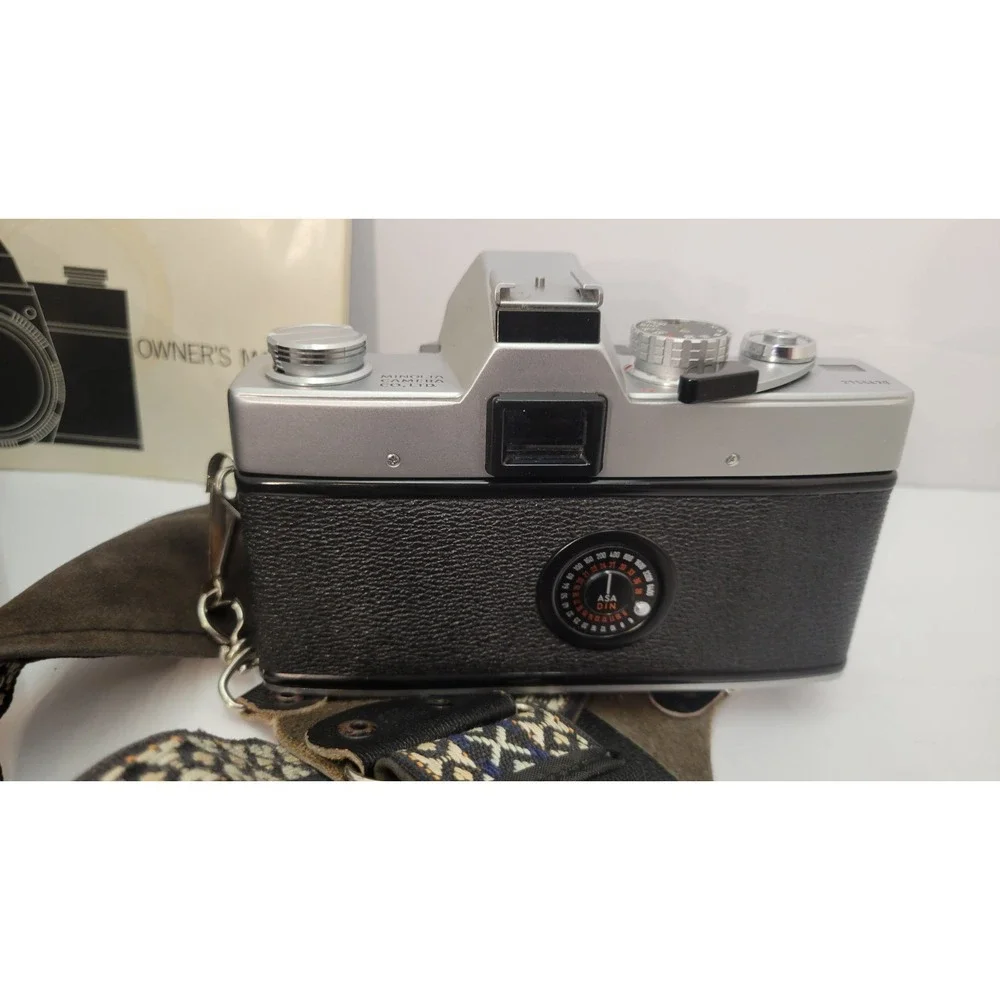 Vintage Minolta SR-T 101 35mm SLR Film Camera Body with Case, Strap & Manual